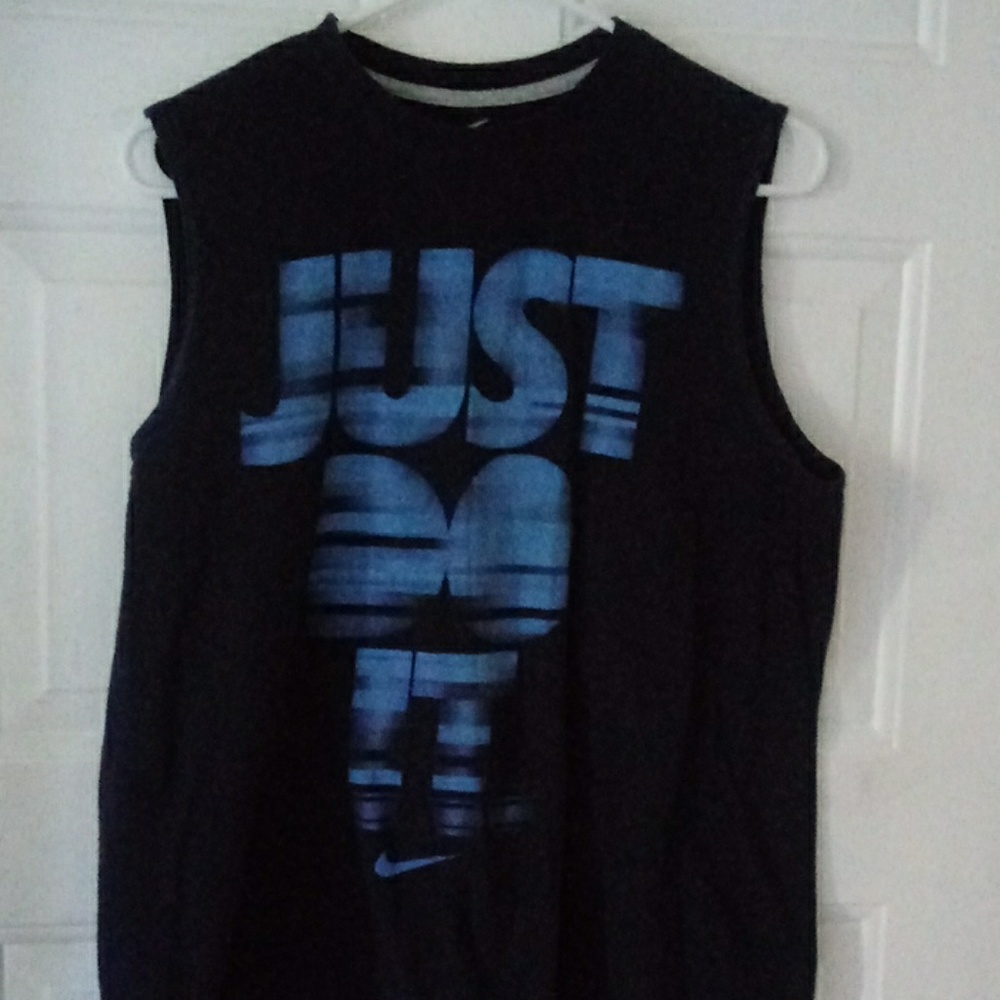 Nike shirt